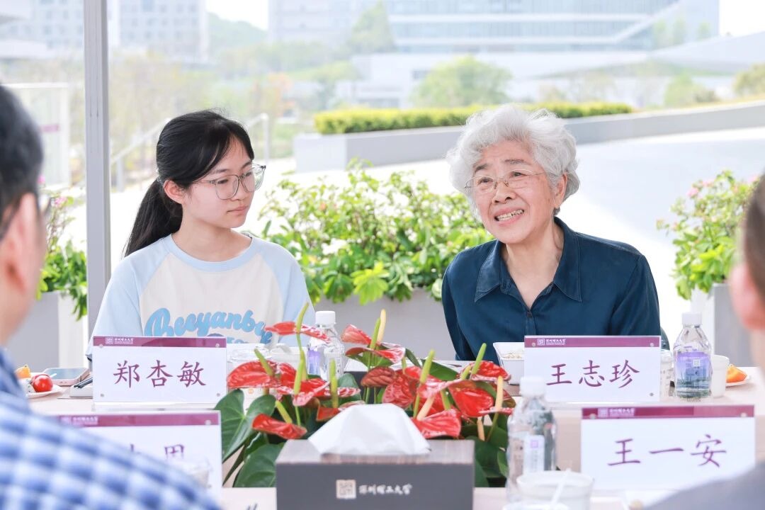 学生有福了！beat365这场名师午餐会“席开五桌”