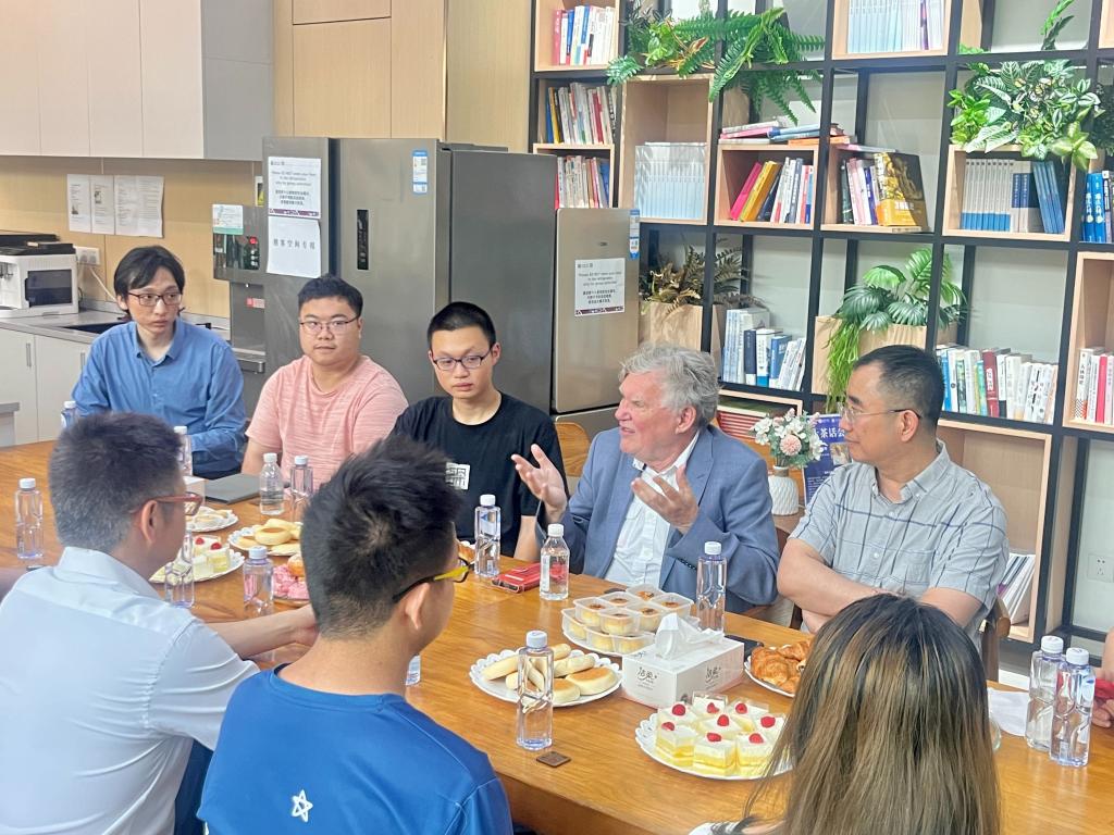 国际顶尖学者对话beat365学子