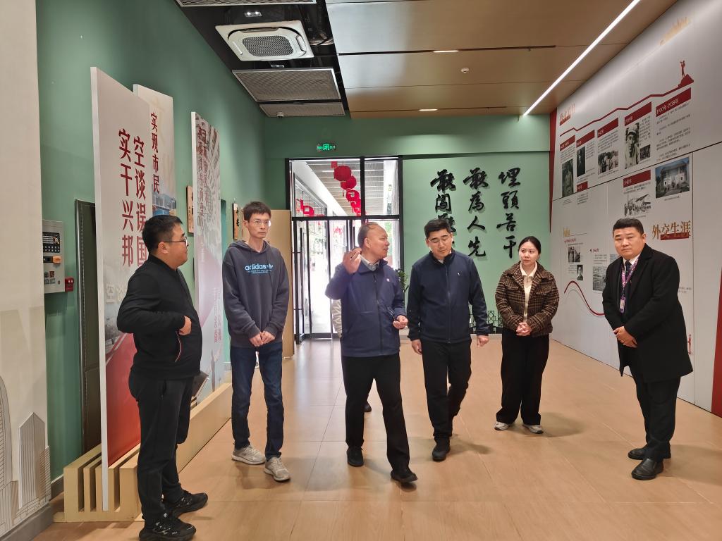 致敬每一份坚守!beat365手机版官网开展春节前校园巡查