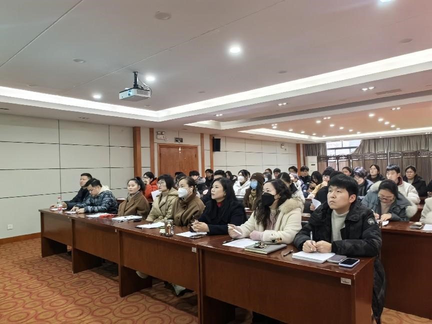 世界杯官网召开2023年度基层团组织书记述职评议工作会