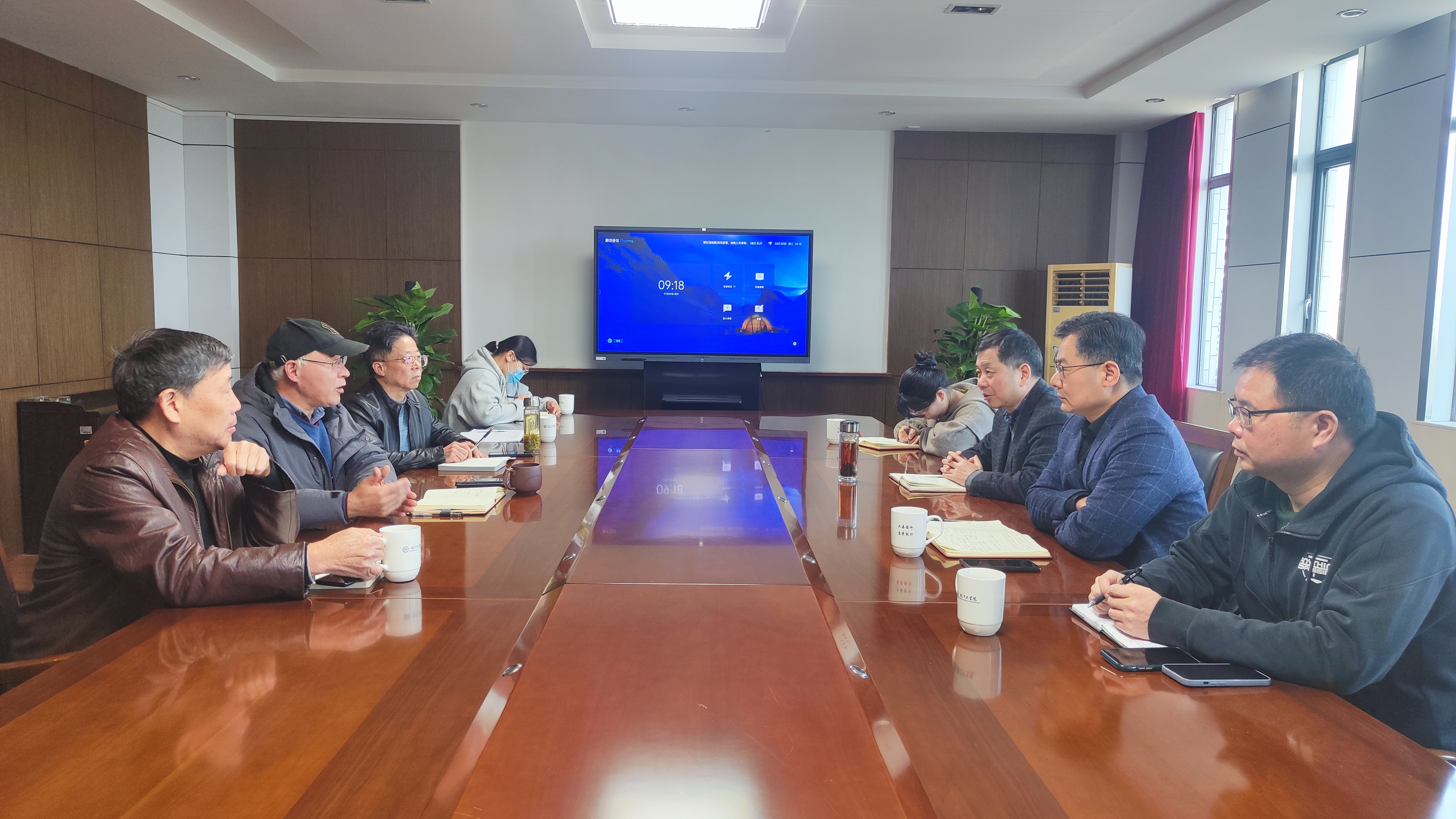 马鞍山市科技局汤向阳一行来世界杯官网调研
