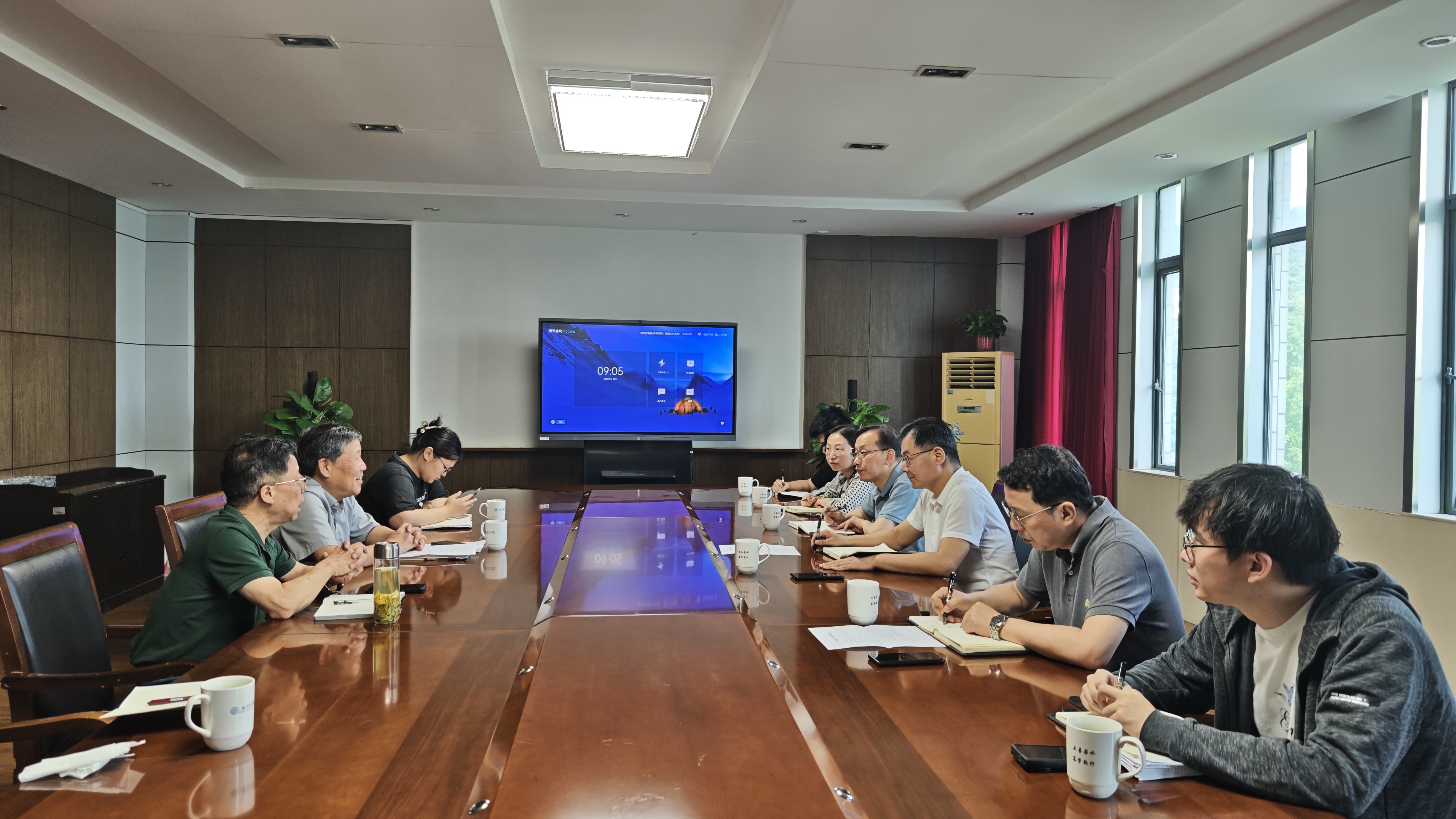 马鞍山市科技局一行赴世界杯官网调研