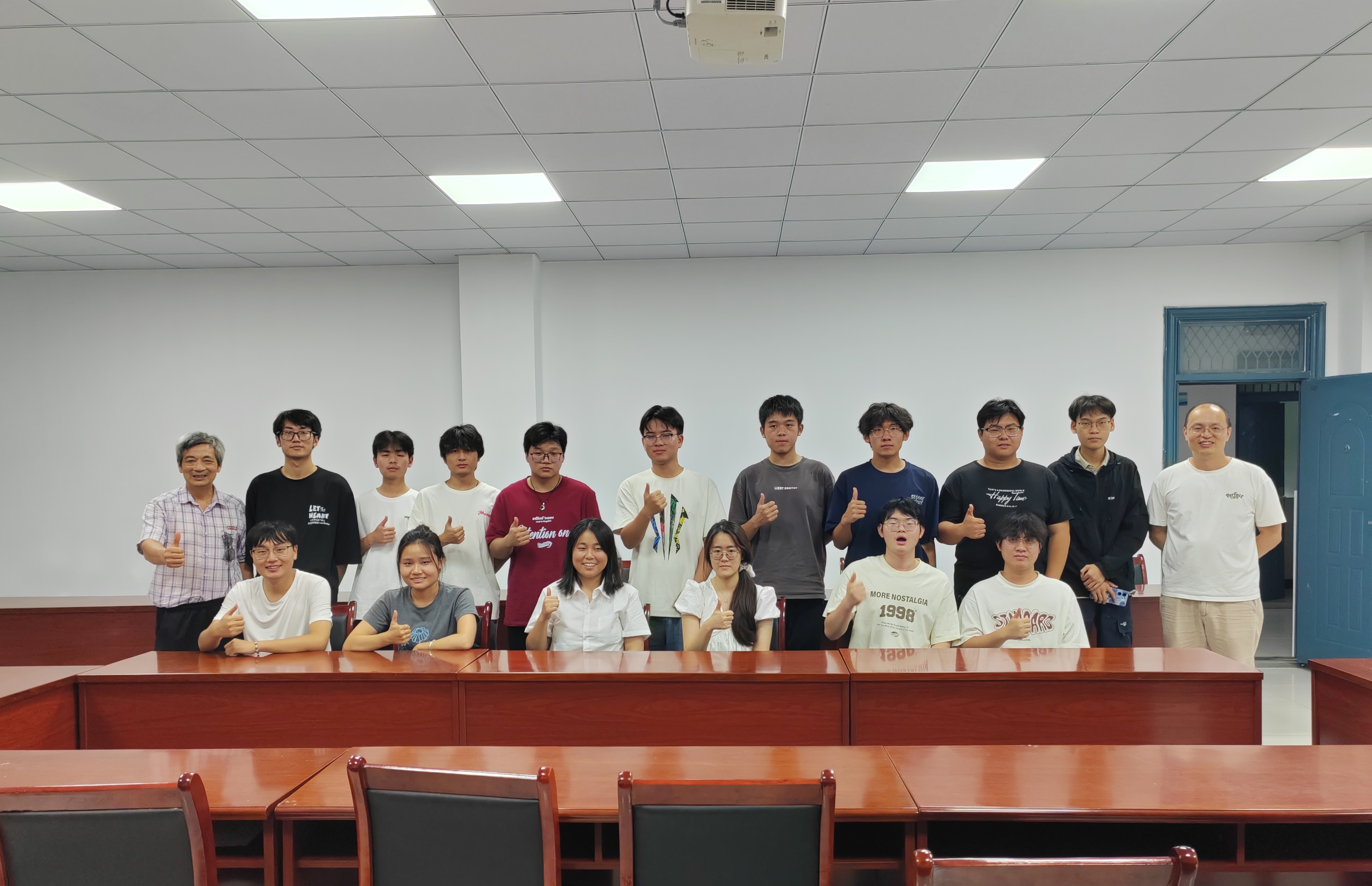 2026年国际足联世界杯(原河海大学文天学院）2025年秋季学期创新与产业工程师学院学生自主管理委员会第二次会议